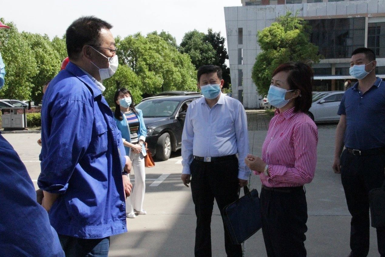 湖北省自然资源厅副厅长夏亚灵一行莅临XINGCAI.com重工走访调研